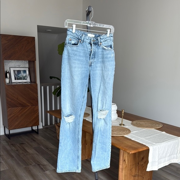 H&M Denim - H&M straight legs jeans size 4